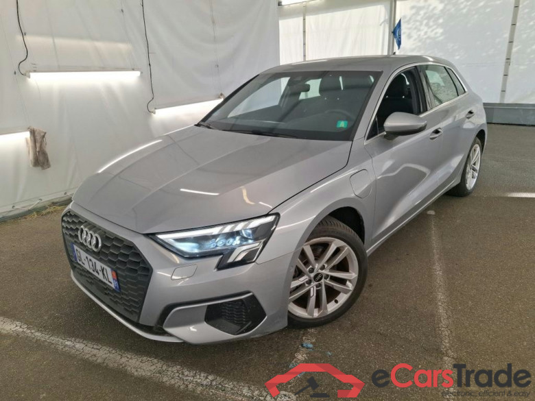 AUDI A3 Sportback / 2020 / 5P / Berline 40 TFSI e 204 S Tronic Business Line