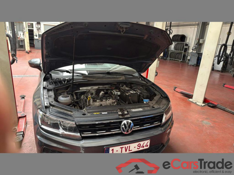 VOLKSWAGEN Tiguan 1.4 TSI ACT Comfortline BMT DSG #6