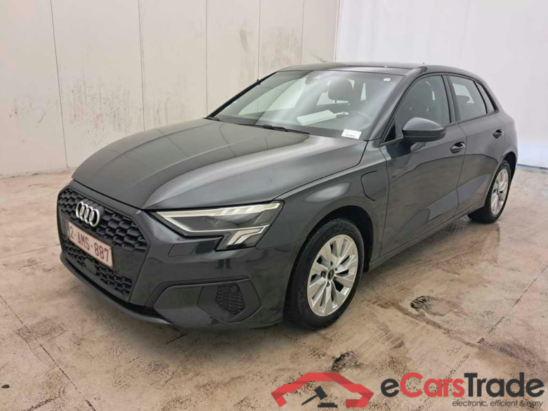 Audi A3 SB 1.4 40 TFSIe Plug-In Hybrid Aut. LED-Matrix Virtual Navi KeylessGo Klima PDC ... #1