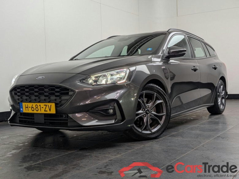 FORD Focus Wagon 1.0 EcoB. ST L. Bns