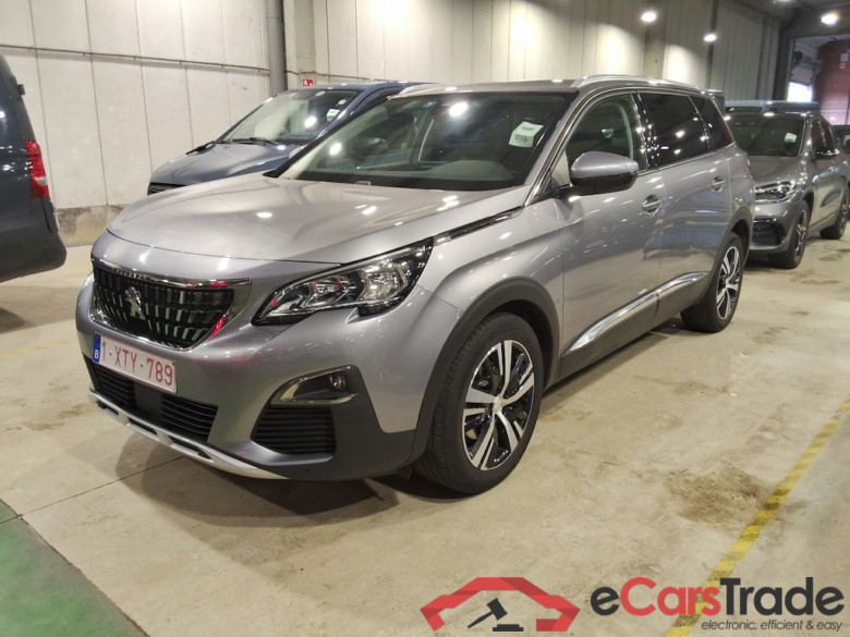 PEUGEOT 5008 DIESEL - 2017 1.5 BlueHDi Allure (EU6.2) STOCK