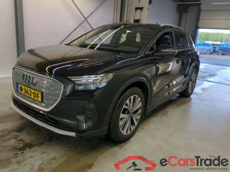 AUDI Q4 e-tron 35 L ed. Adv. 55 kWh