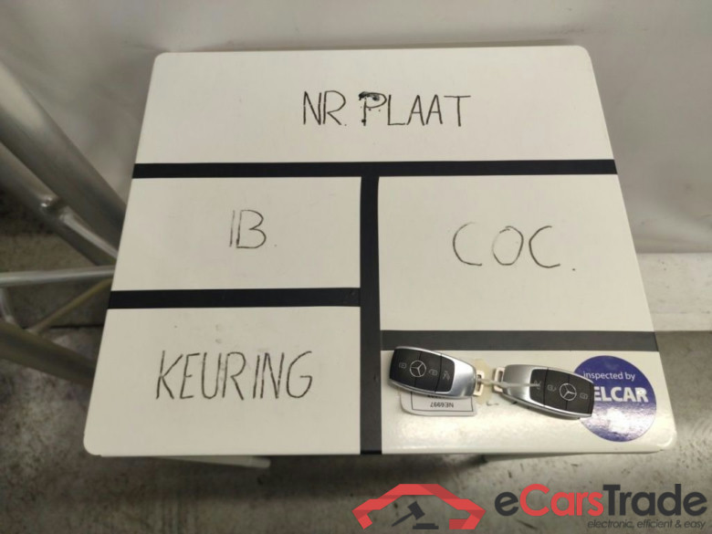 Mercedes-Benz GLB GLB 200 d AMG Line 5d #4
