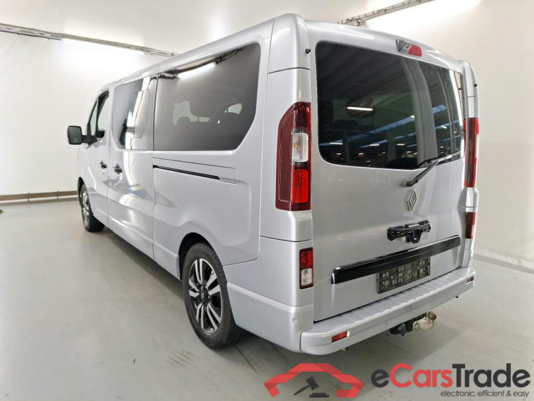 RENAULT TRAFIC 2.0 DCI 110KW SPACECLASS LWB #3