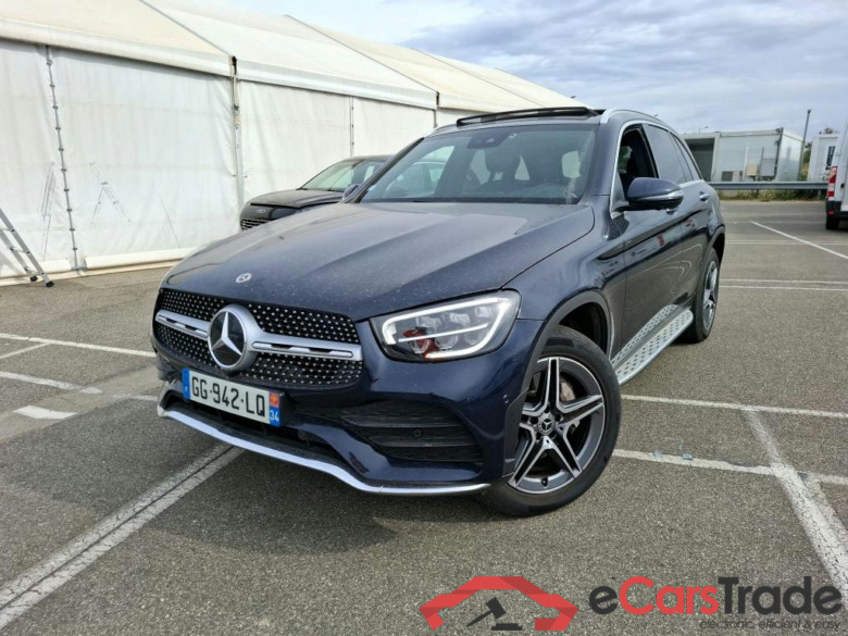 MERCEDES-BENZ GLC / 2019 / 5P / SUV 2.0 GLC 300 E AMG LINE 4MATIC #2