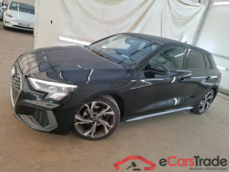AUDI A3 Sportback / 2020 / 5P / Berline 35 TFSI 150 MHEV S Tronic S Line #3