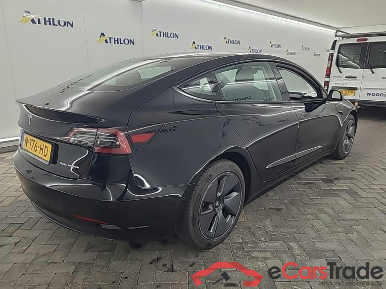 Tesla Model 3 Long Range Dual Motor AWD 4D 350kW #3