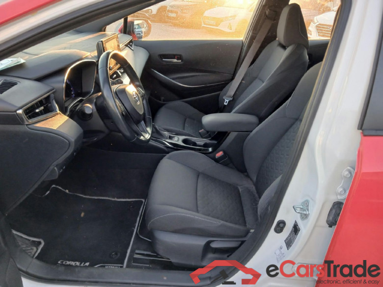 TOYOTA Corolla / 2019 / 5P / berlina con portón 1.8 125H ACTIVE TECH E-CVT #6