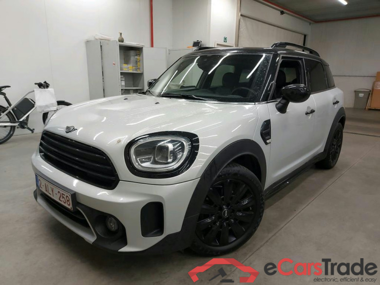 MINI - MIN COUNTRYMAN COOPER dA 136PK Business Edition With Heated Sport Seats & Visibility Pack & Auto Hatch