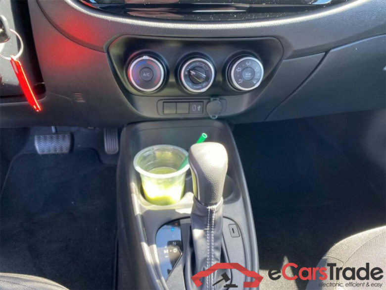 TOYOTA Aygo X 1.0 VVT-i S-CVT Play #6