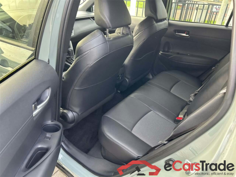 TOYOTA Corolla Cross Hybrid 140 Style #5