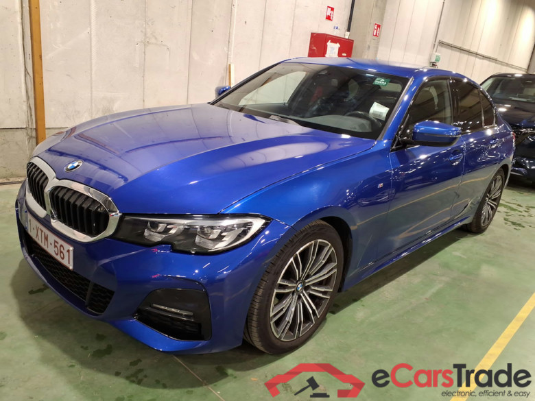 BMW 3 DIESEL - 2019 318 dA AdBlue #1