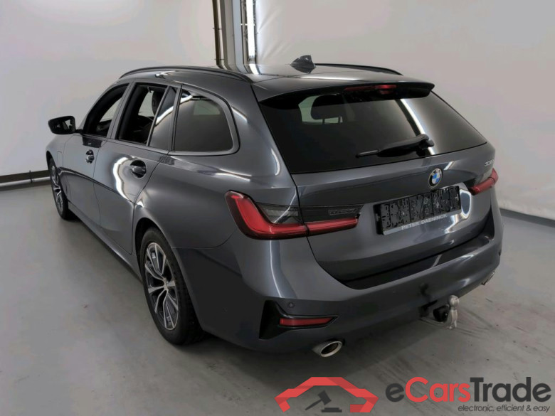 BMW 3 TOURING - 2019 330eA PHEV #3