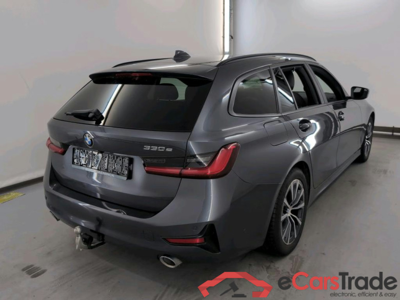 BMW 3 TOURING - 2019 330eA PHEV #4