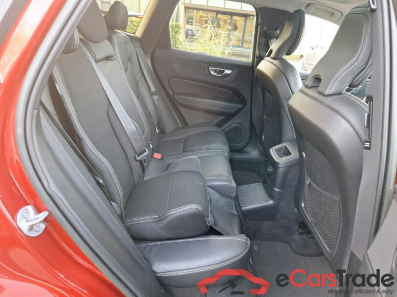 VOLVO XC60 2.0 T6 PHEV PLUS DARK AUTO 4WD #6