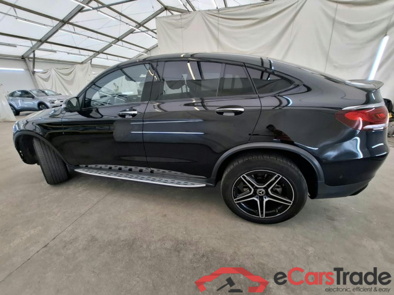 MERCEDES-BENZ GLC Coupe / 2019 / 5P / Coupé GLC 300 de AMG Line 4Matic #4