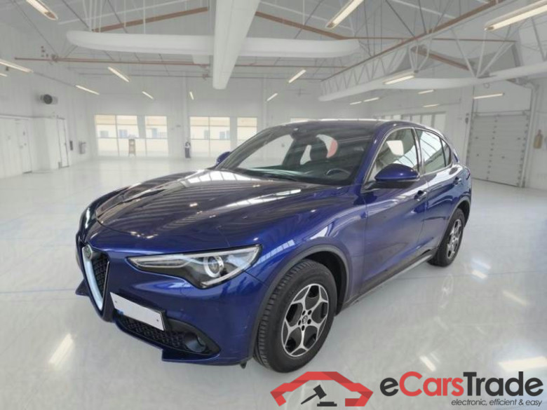 ALFA ROMEO STELVIO / 2017 / 5P / SUV 2.2 TD 190 CV SUPER BUSINESS AT8 Q4 #1