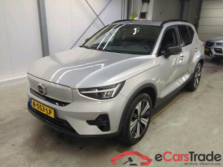 VOLVO XC40 Recharge Plus 70 kWh #1