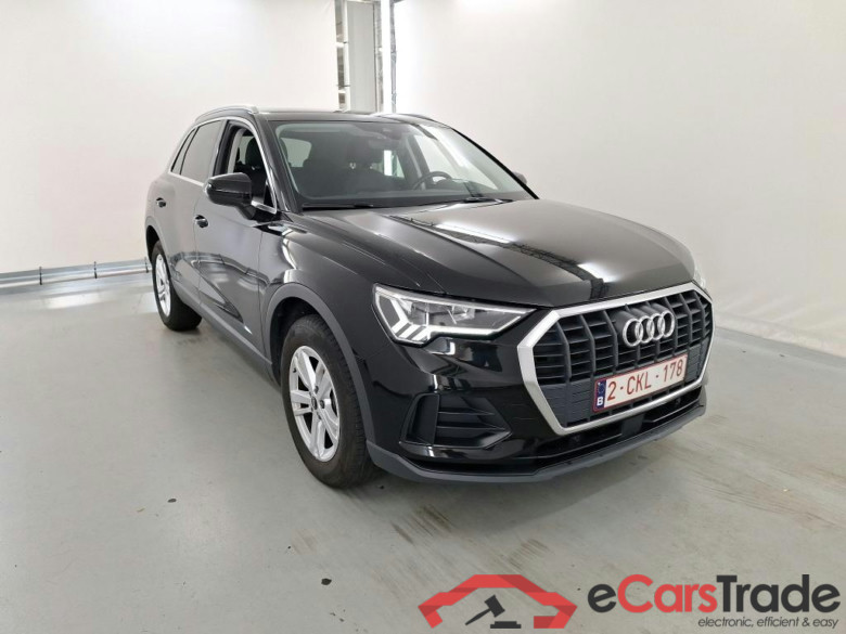 AUDI Q3 1.4 45 TFSI E S TRONIC #2