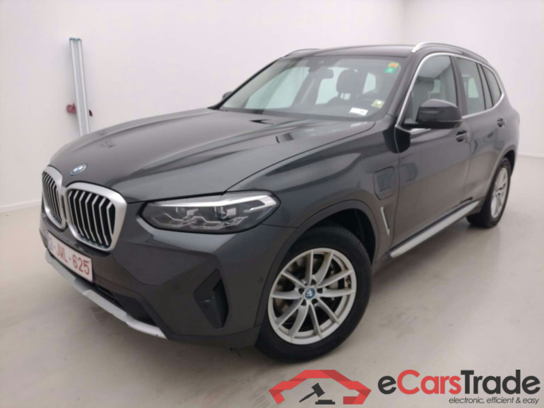 BMW X3 XDRIVE30E AUT #1
