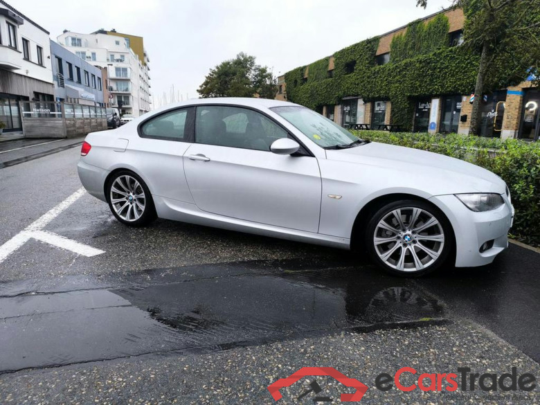 BMW 3 Coupé (E92) 325i #2