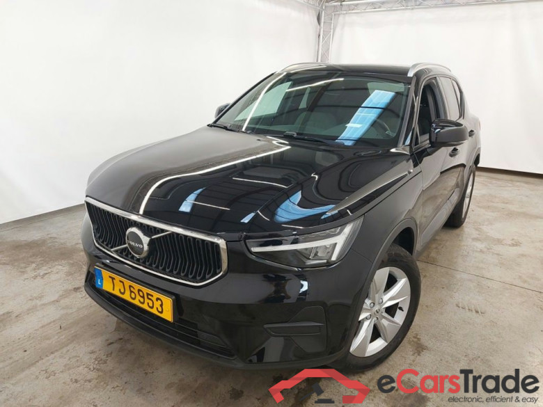 Volvo XC40 B3 Core DCT 5d #1
