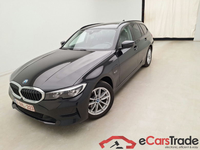 BMW, 3-serie To. '18 PHEV, 320e Touring #2