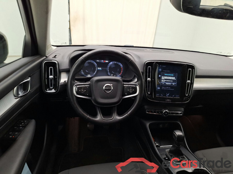 Volvo, XC40 '17, XC40 T2 Momentum Pro #6