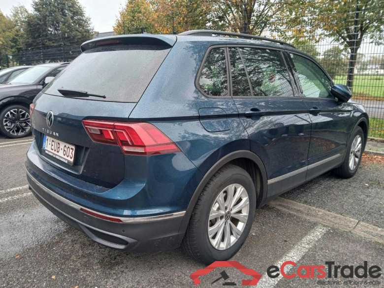 VOLKSWAGEN Tiguan 1.5 TSI Active OPF #3