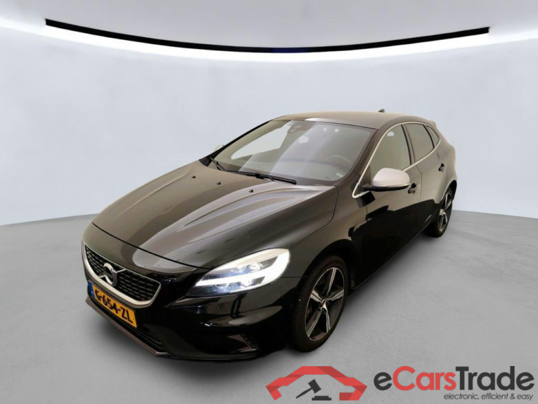 VOLVO V40 112 kW #1