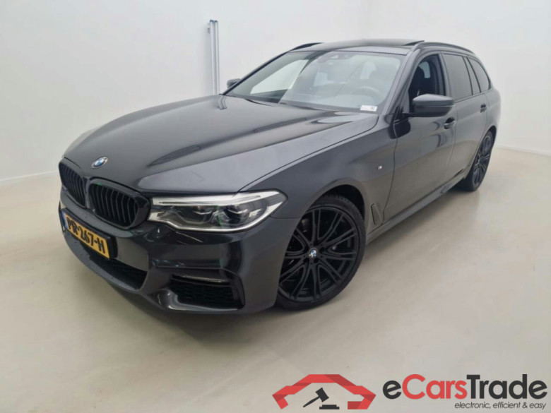 BMW 5-serie Touring 530i High Executive #1