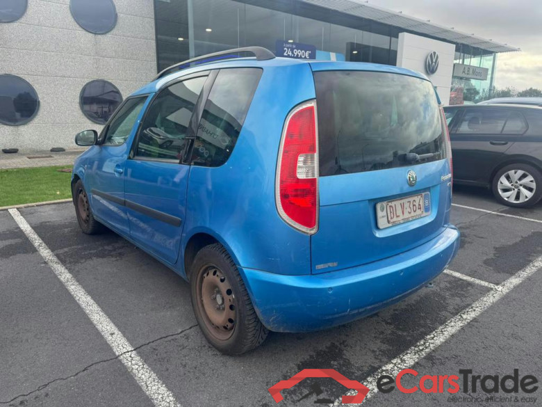 SKODA Roomster 1.6i Ambiente Tiptronic #4