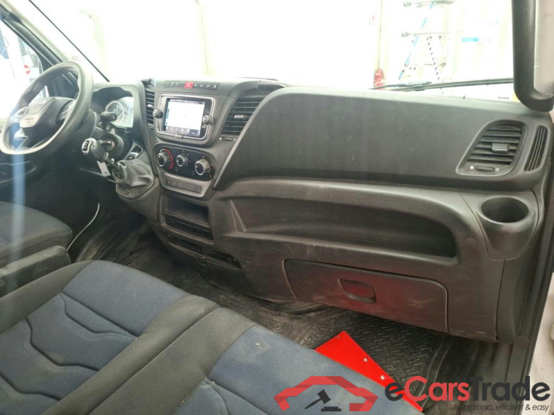 IVECO Daily / 2019 / 2P / Châssis cabine 2.3 35C16H 3750 TOR #5