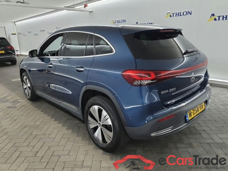MERCEDES-BENZ EQA 250 Business Solution Luxury auto 5D 140kW #4