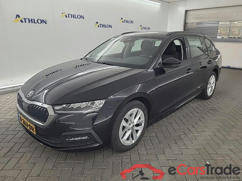 SKODA Octavia Combi 1.4 TSI PHEV DSG Bus.Edit.150kW Athlon Edition #1