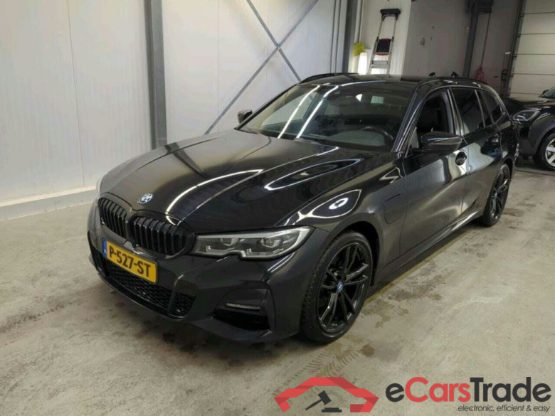 BMW 3-serie Touring 320e Bns Ed.P #1