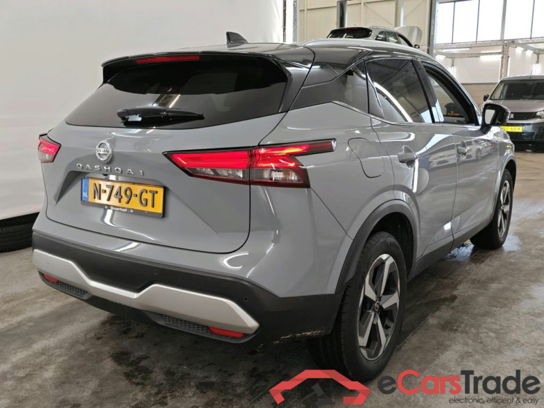 Nissan Qashqai 1.3 Mild-Hybrid 158 PREMIERE EDITION Xtr 5d + Pano #2