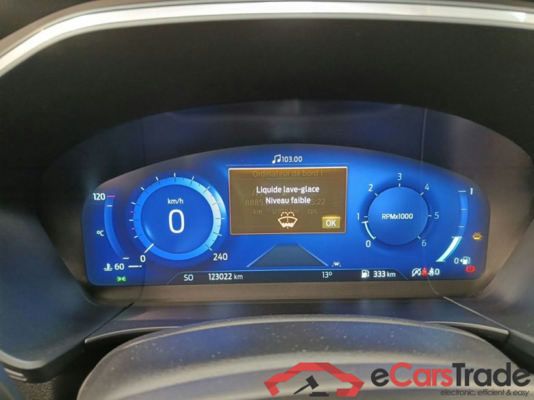 FORD KUGA DIESEL - 2020 1.5 TDCi 120 EB FWD Titanium (EU6d) 5d #6