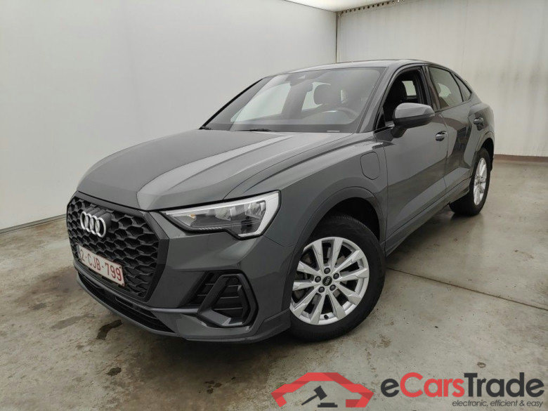 Audi Q3 Sportback 45 TFSI e S tronic 5d #1