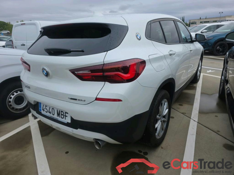 BMW X2 / 2017 / 5P / todoterreno sDrive18d #2