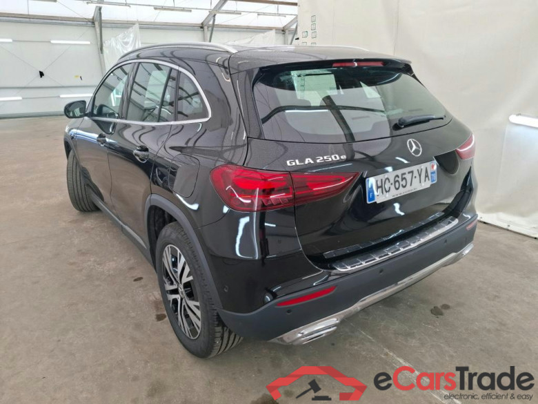 MERCEDES-BENZ GLA / 2023 / 5P / SUV GLA 250 e Hybrid EQ Business Line #3