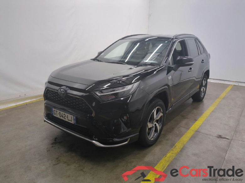 TOYOTA RAV4 Hybride / 2020 / 5P / SUV PHEV AWD Design Business Beyond