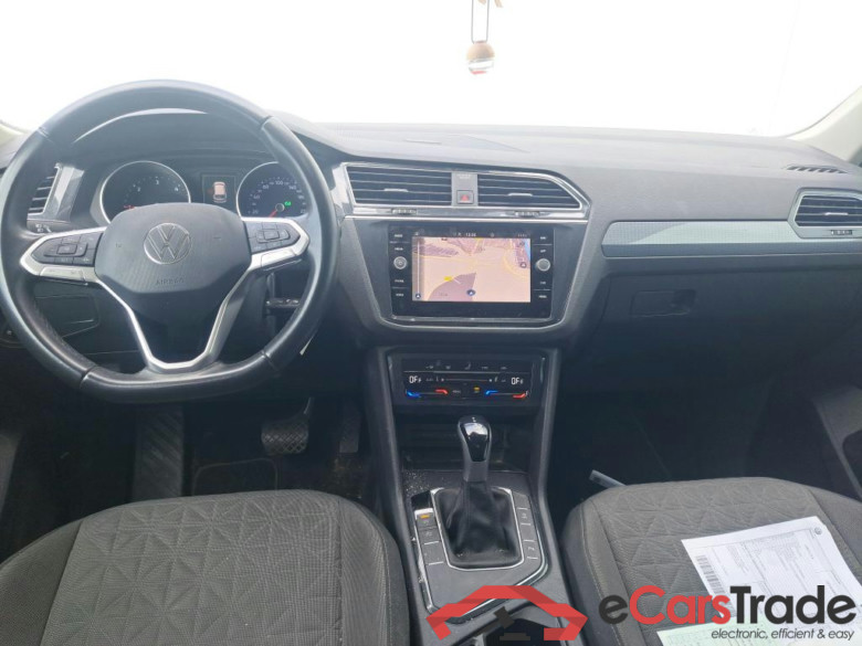 VOLKSWAGEN Tiguan / 2020 / 5P / todoterreno Life 2.0 TDI 110kW (150CV) DSG #3