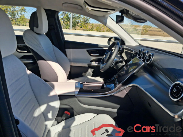 MERCEDES-BENZ GLC / 2022 / 5P / todoterreno GLC 300 e 4MATIC #6