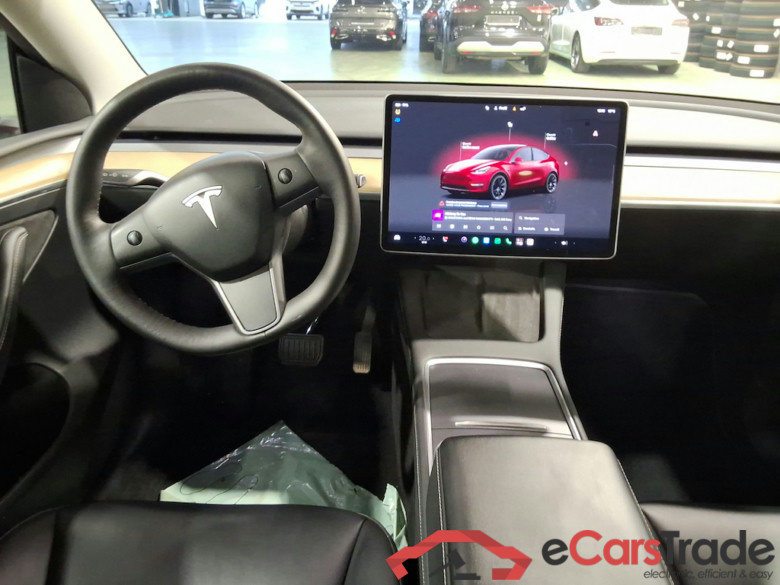 TESLA MODEL Y BEV AUTO RWD #6