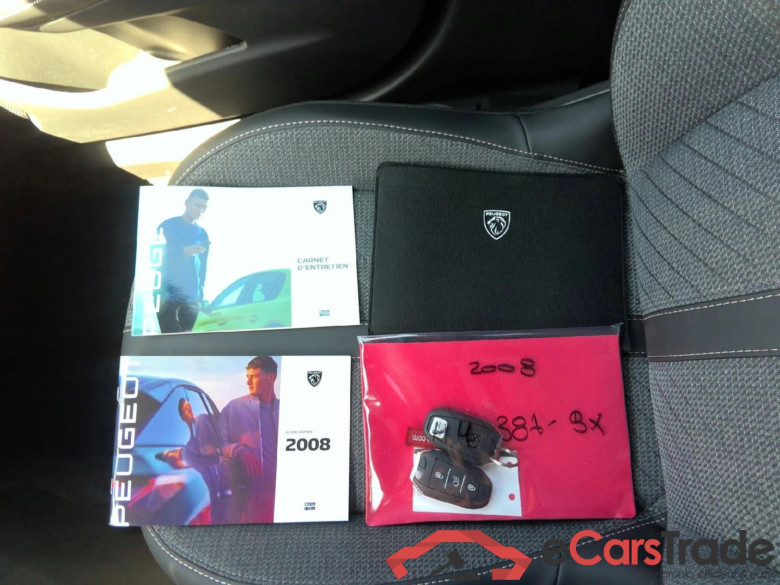 Peugeot 2008 Allure 100 S&S BVM6 #6