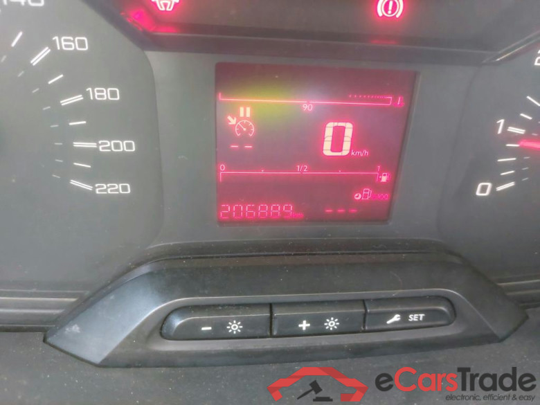 PEUGEOT Partner / 2018 / 3P / furgón derivado de turismo Pro Standard 600kg BlueHDi 73kW #5