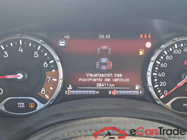 JEEP Renegade / 2014 / 5P / todoterreno Limited 1.0G 88kW (120CV) 4x2 (AC) #5