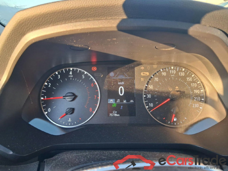 RENAULT Captur / 2020 / 5P / todoterreno equilibre TCe 74 kW (100CV) GLP #4