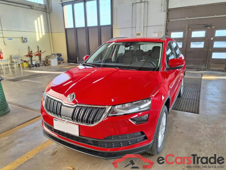 SKODA KAROQ / 2017 / 5P / SUV 2.0 TDI 110KW EVO SCR EXECUTIVE DSG 4WD #1